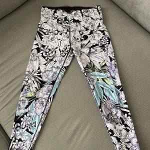 Dry wick leggings